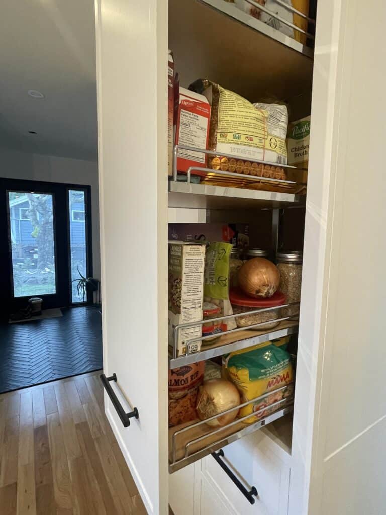 Remodeled Victoria Rancher Requiring New Kitchen Cabinets